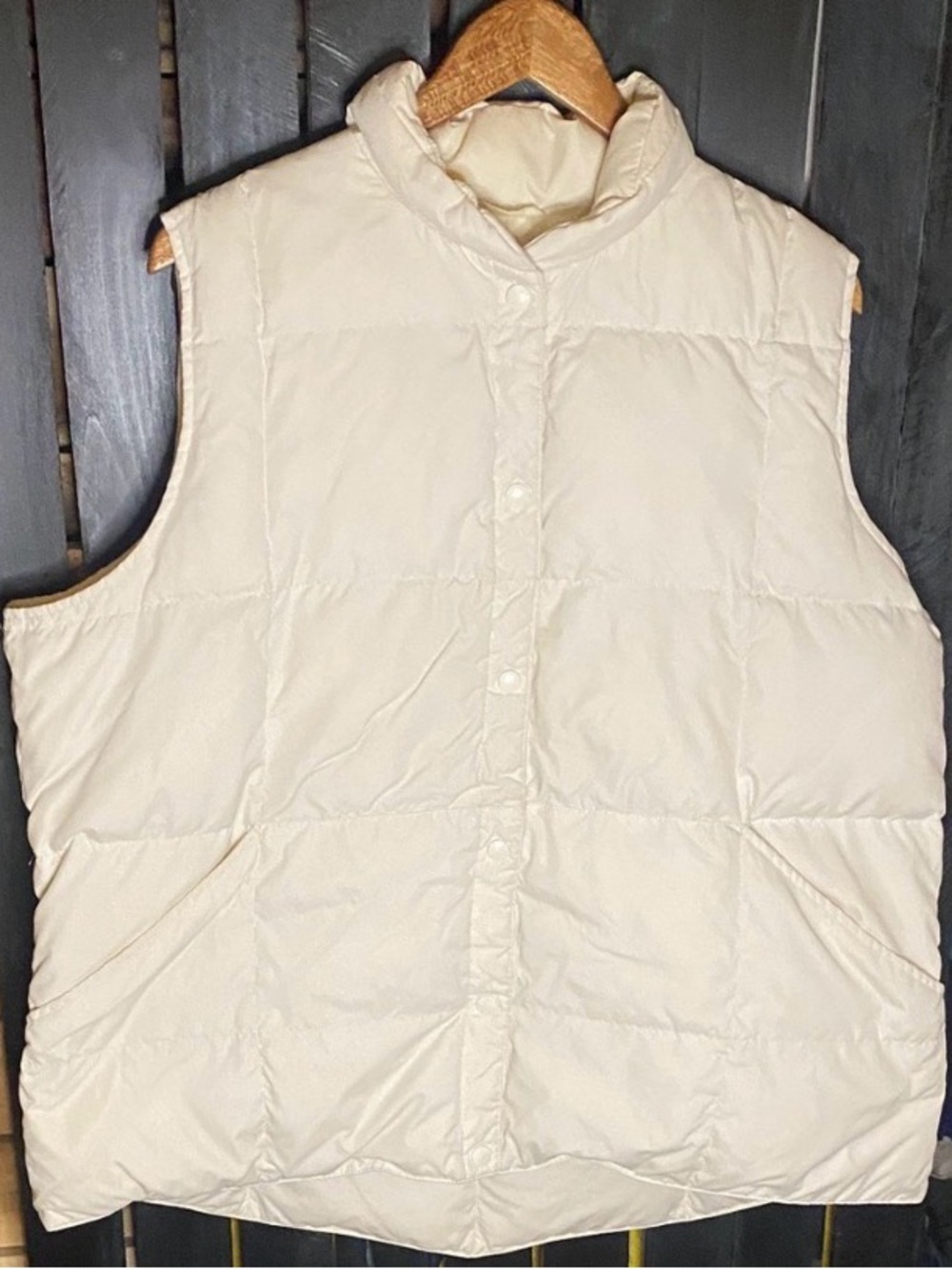 Lands’ End White or Cream down Puffer Vest size 2X
